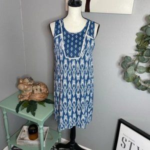 Monteau NWT size Medium Blue White Print Lined Sleeveless Dress